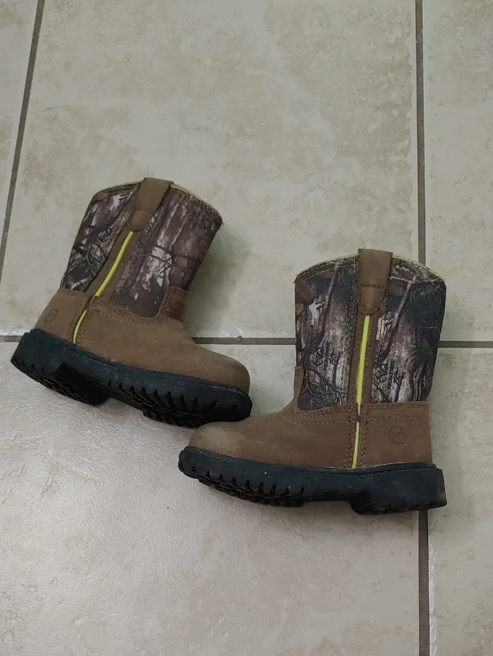 Magellan Baby Camo Boots Brown Zip Toddler Size 6